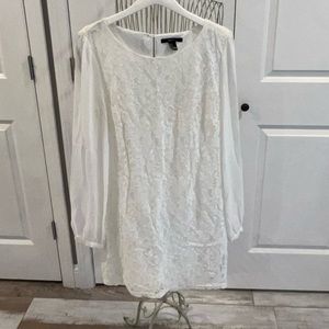 White lace dress with Sheer Sleeves and zipper back - Sz L